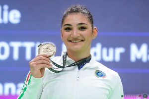 podium aa sr sfe02895 copia simone ferraro ph